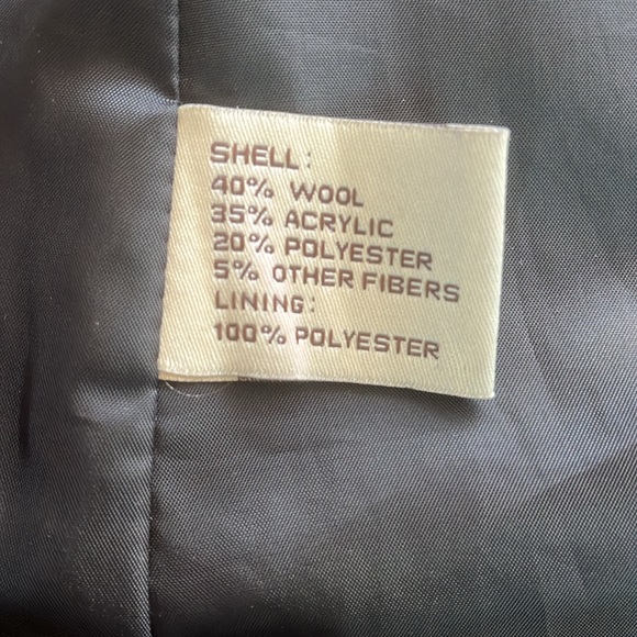 American Rag wool blend winter coat. Lightly worn. Size M. - Picture 4 of 4